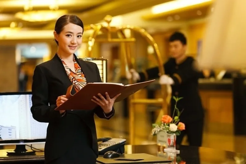 Dịch vụ, du lịch, nhà hàng, sự kiện và nội dung số vẫn tạo ra nhiều cơ hội nghề nghiệp